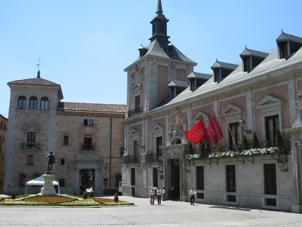 Plaza de la Villa in Madrid